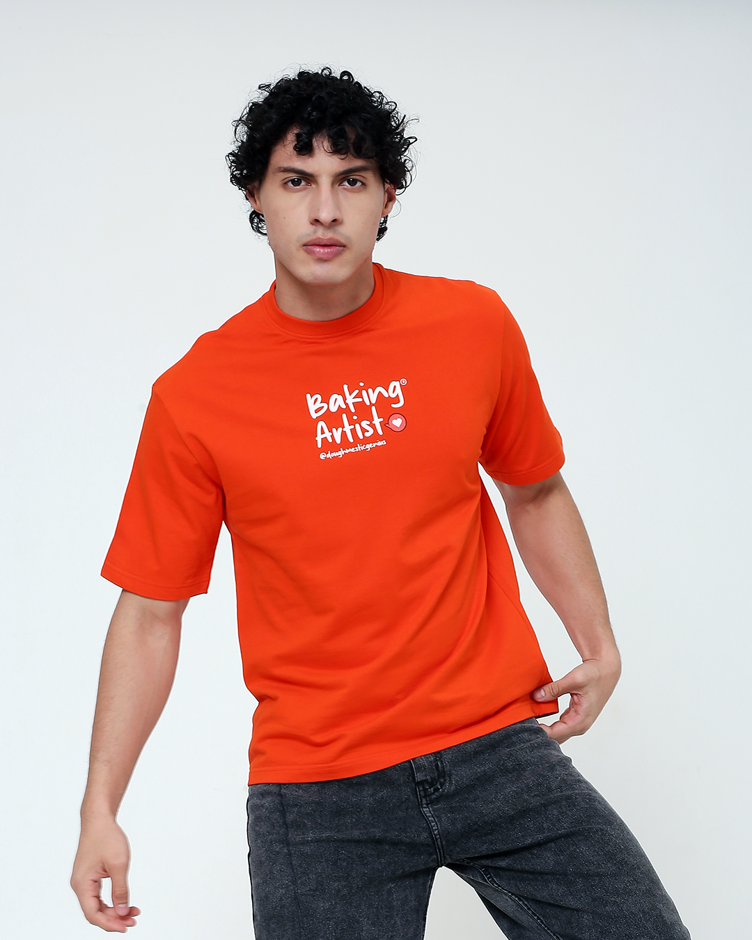 Baking Artist (Oversized T-shirt)