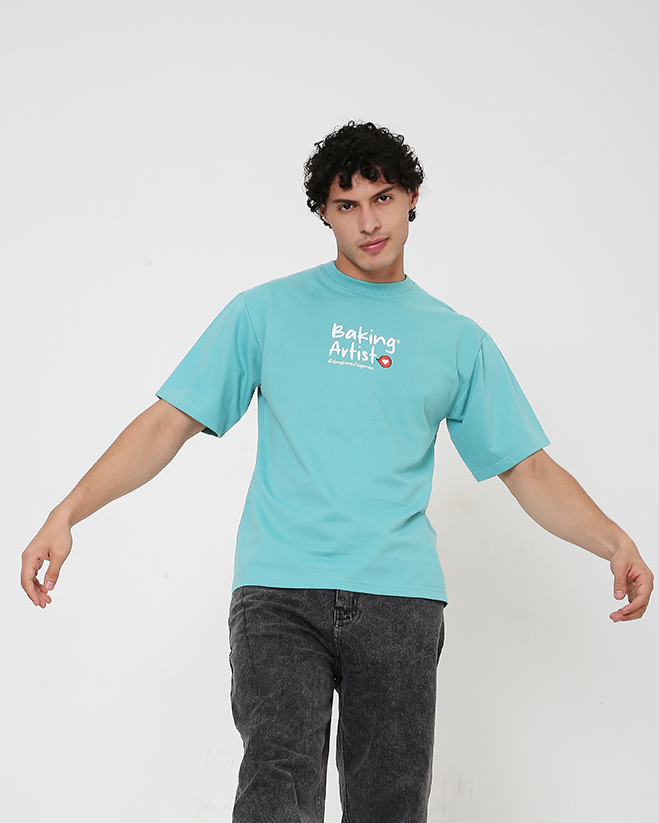Baking Artist (Oversized T-shirt)