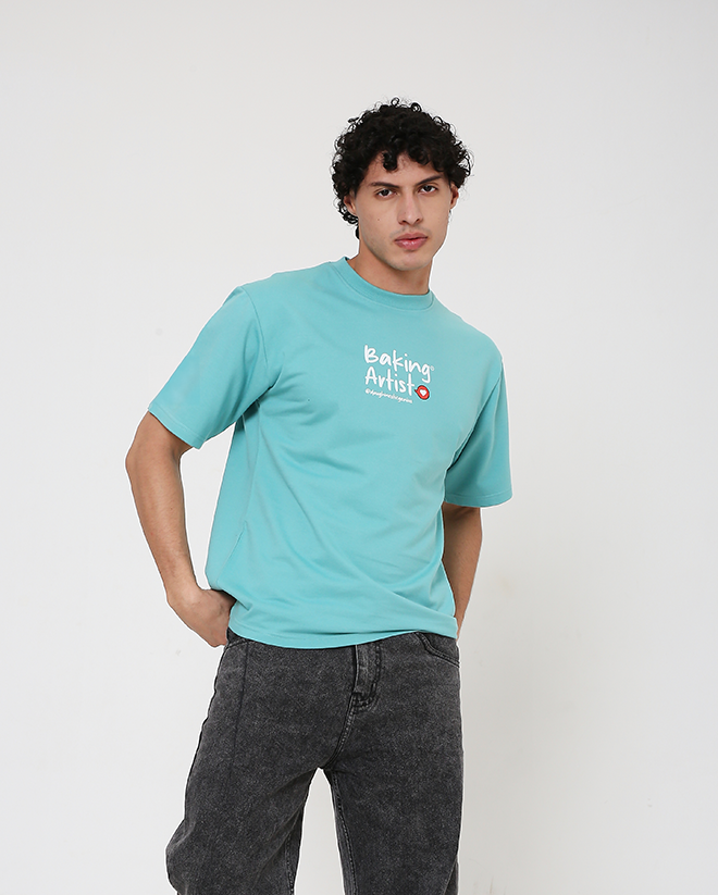 Baking Artist (Oversized T-shirt)