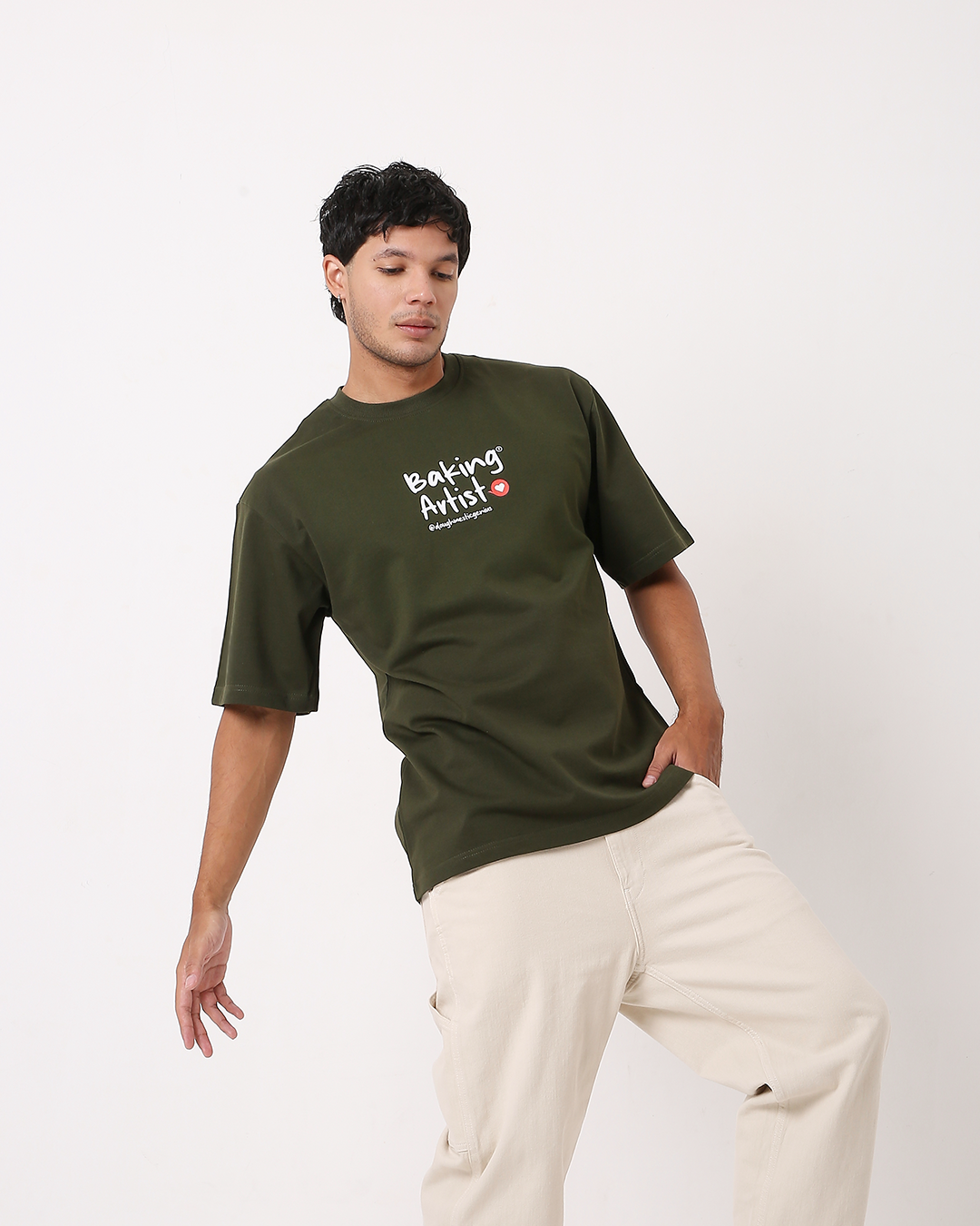 Baking Artist (Oversized T-shirt)
