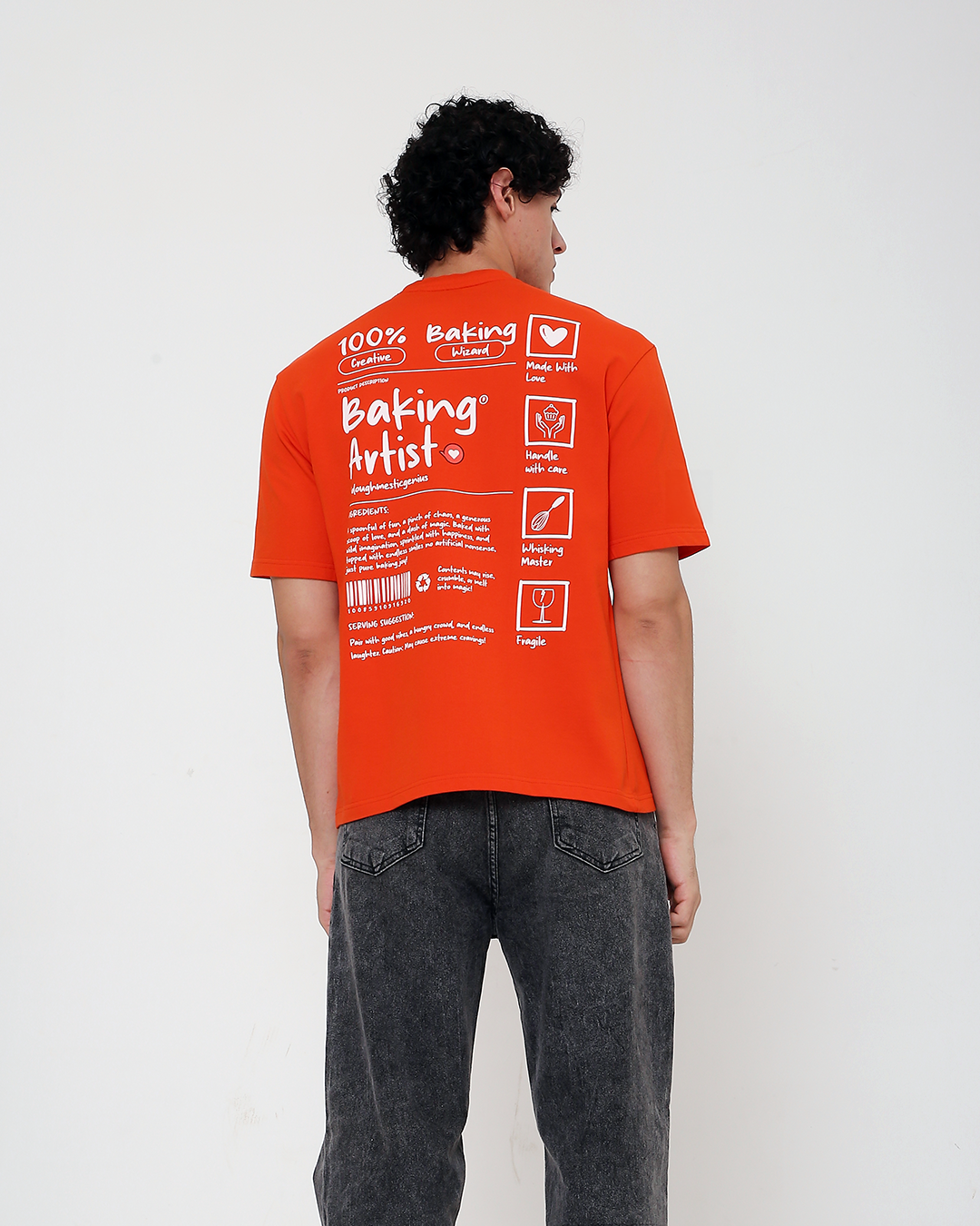 Baking Artist (Oversized T-shirt)