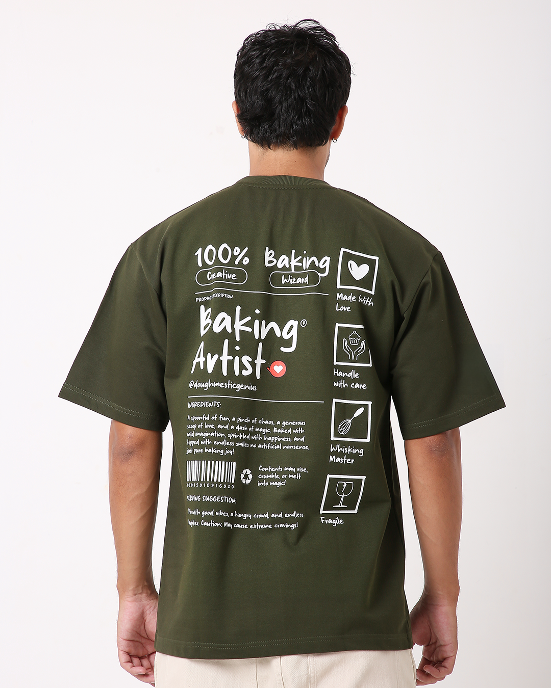 Baking Artist (Oversized T-shirt)