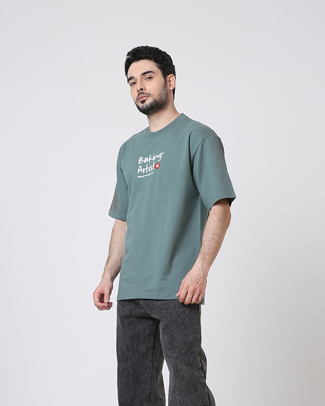 Baking Artist (Oversized T-shirt)