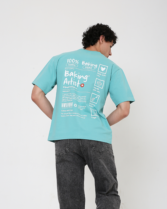 Baking Artist (Oversized T-shirt)